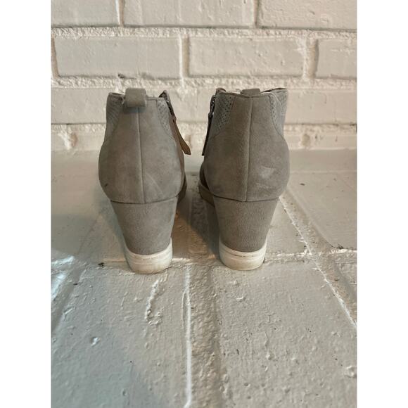 Linea Paolo Wedge Sneaker Felicia Platform Womens Grey Size 7.5 Casual Comfort - Picture 4 of 5